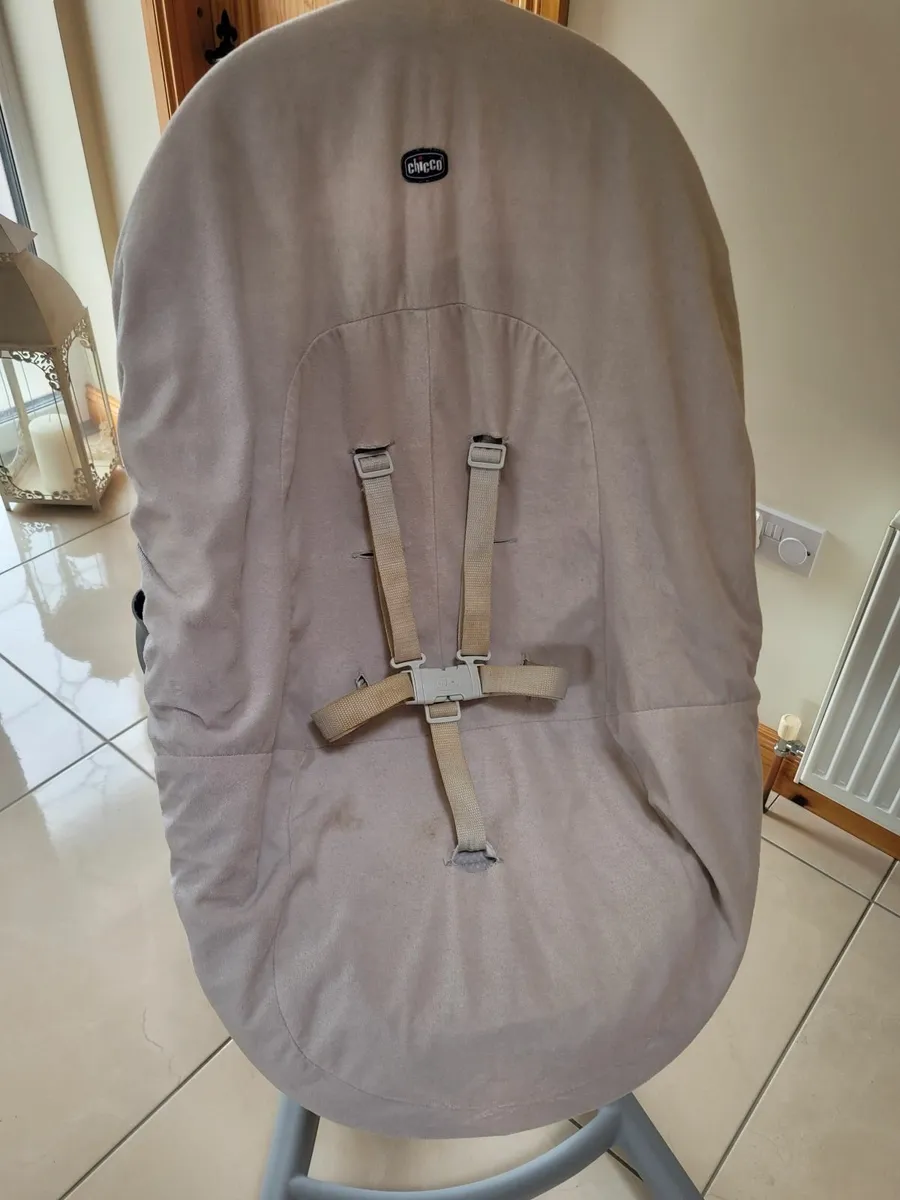 Chicco Hug 4 in 1 - Image 4