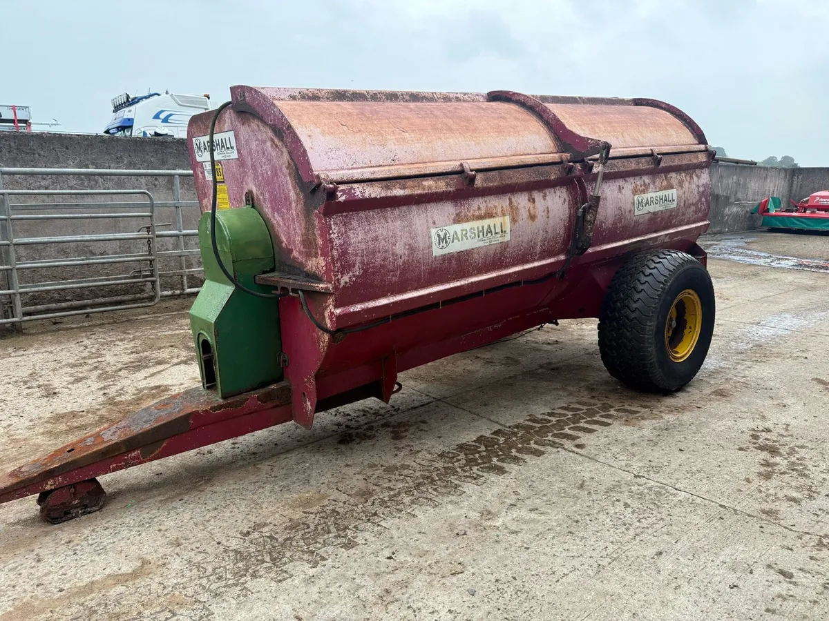 Marshall dung spreader - Image 3