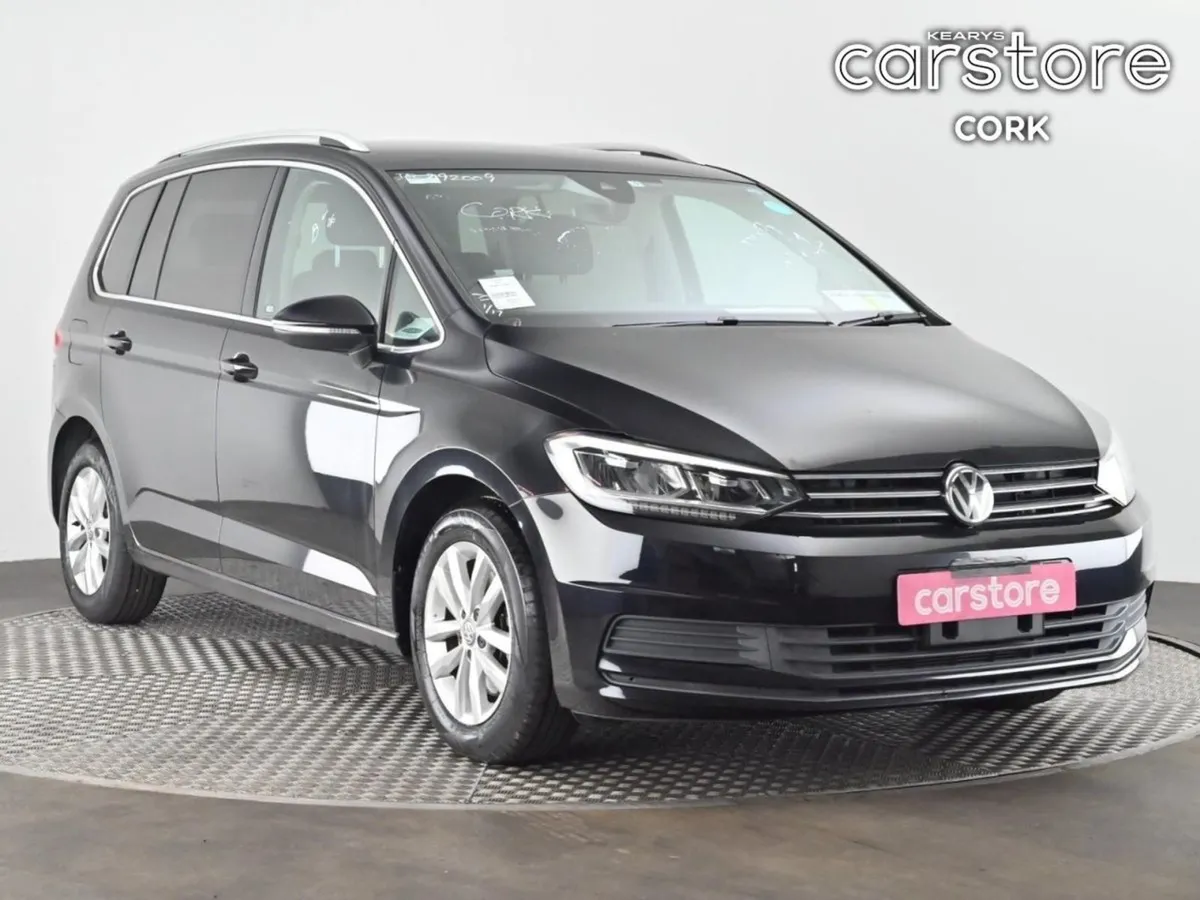 Volkswagen Touran 1.4 Auto - Image 1