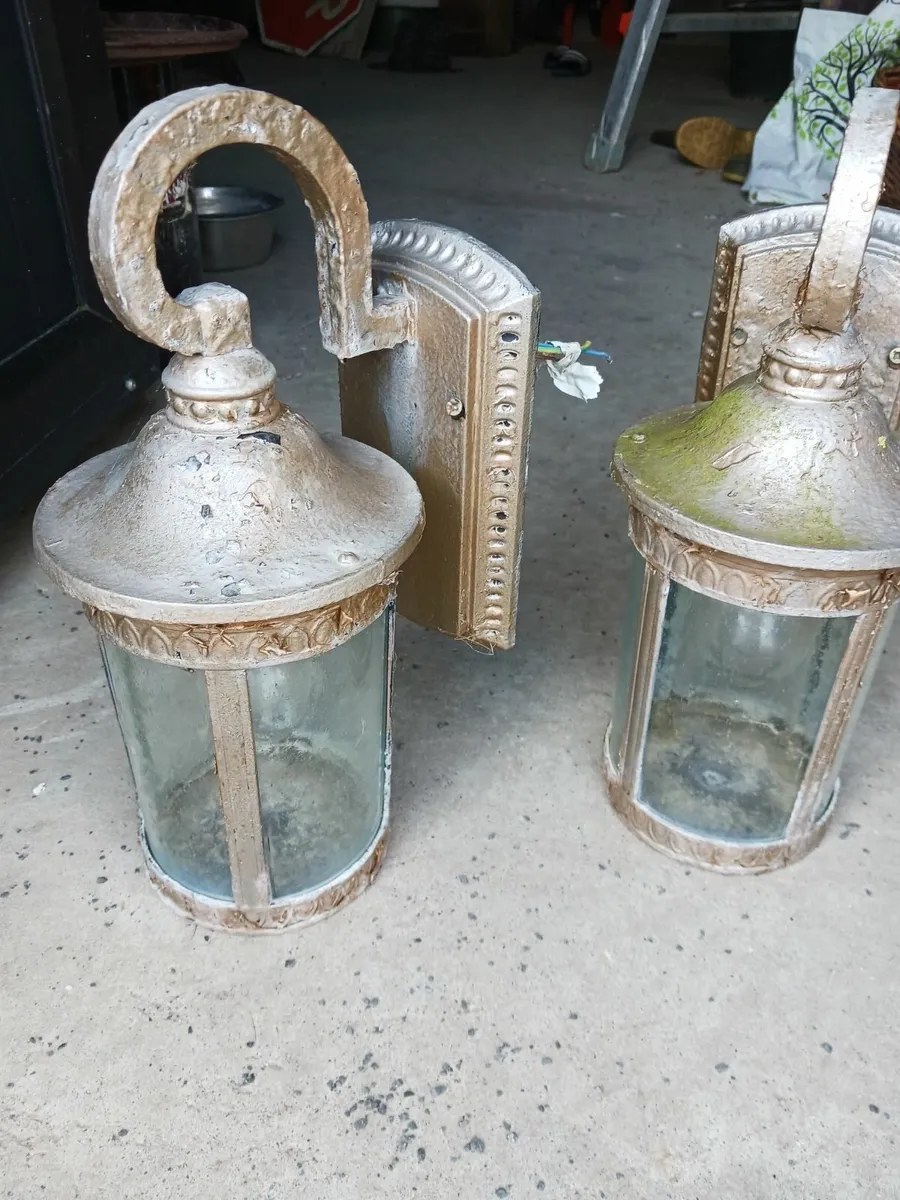 Outdoor lights - Image 2