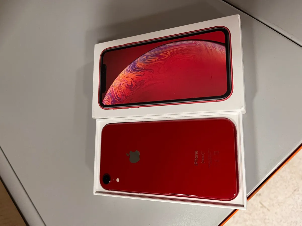 IPhone XR - Image 1