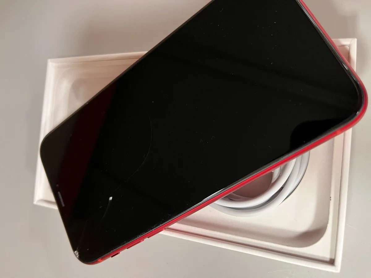 IPhone XR - Image 3