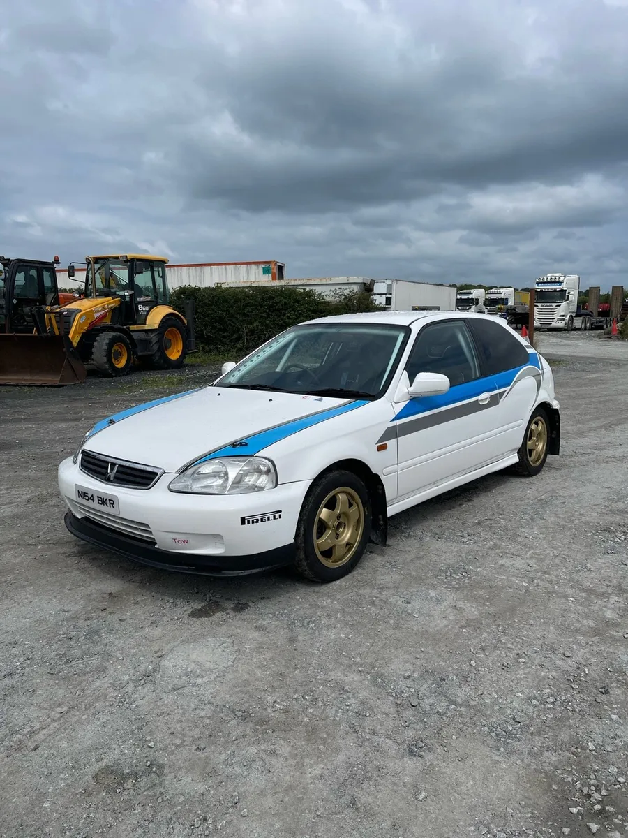 Honda civic Ek 1600 - Image 2