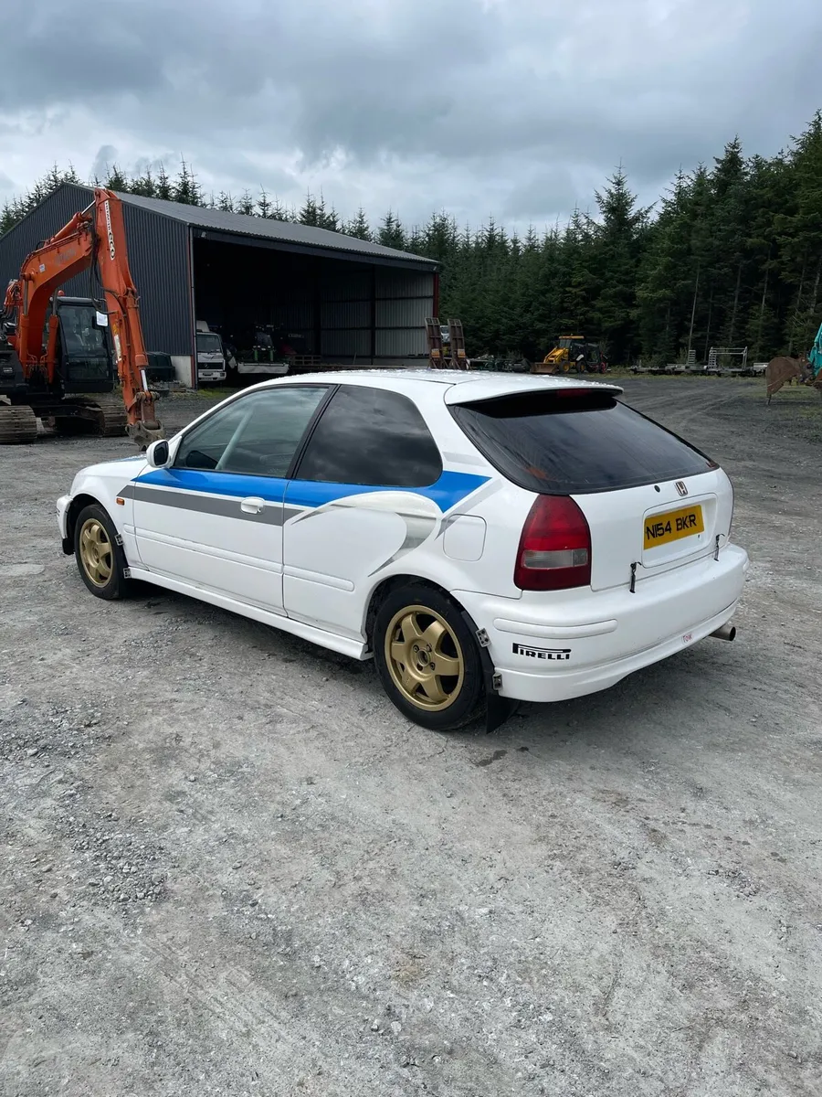 Honda civic Ek 1600 - Image 3