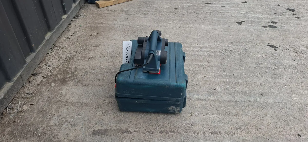 Bosch GHO Electric Planer - Image 3