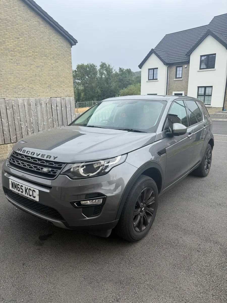 Land Rover Discovery Sport 2016 - Image 1
