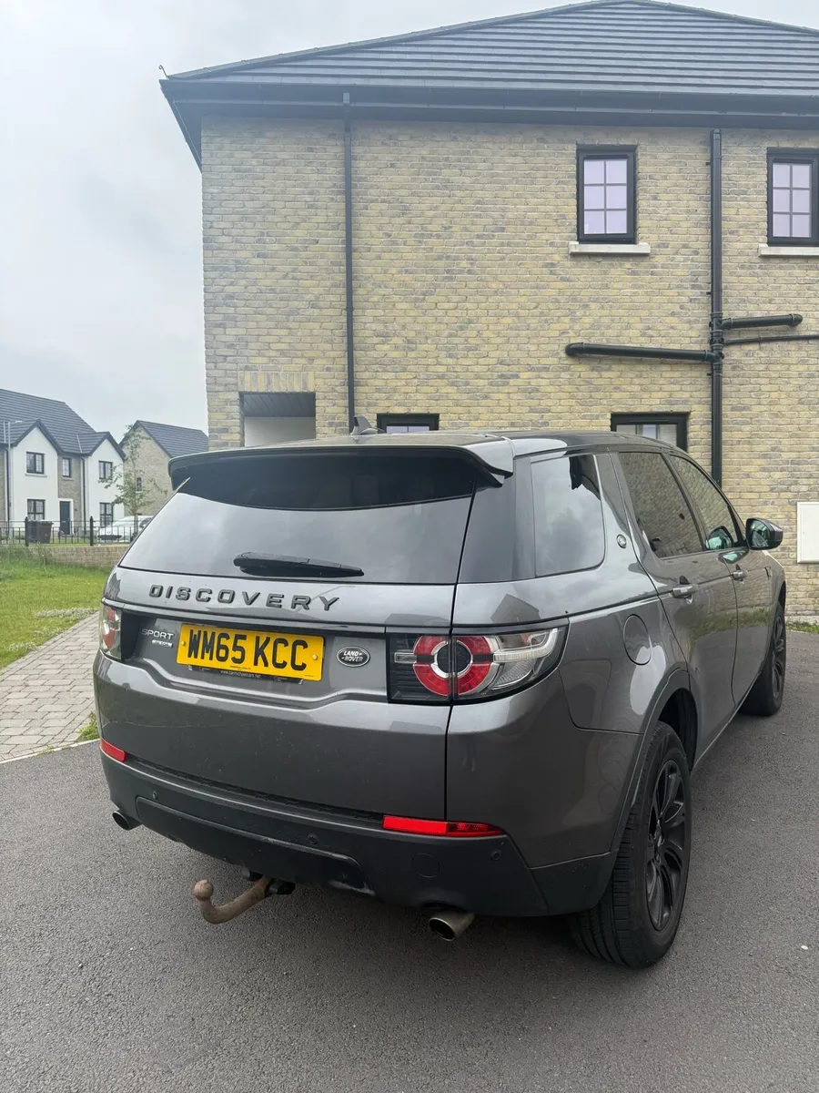Land Rover Discovery Sport 2016 - Image 3