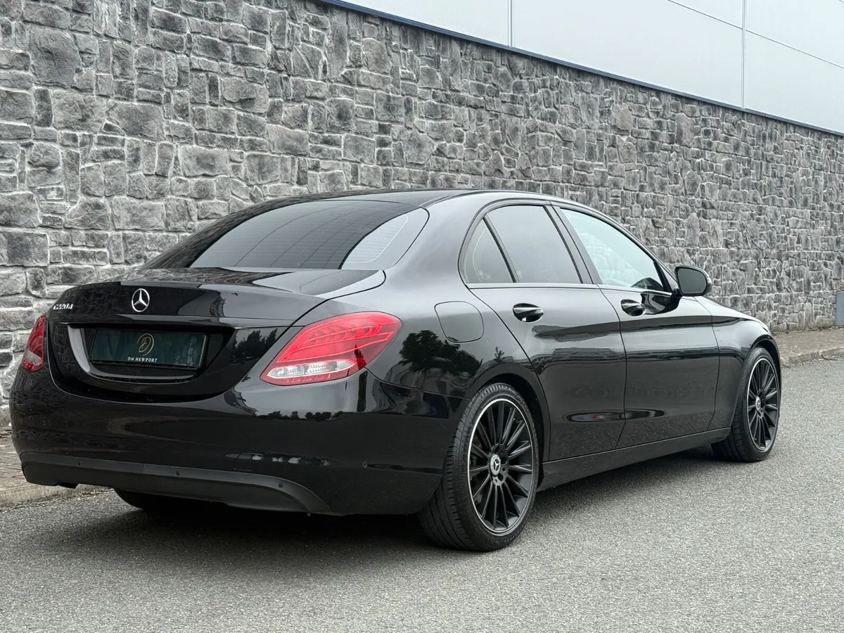 2017 Mercedes Benz C-Class C220D Executive ED Aut - Image 2