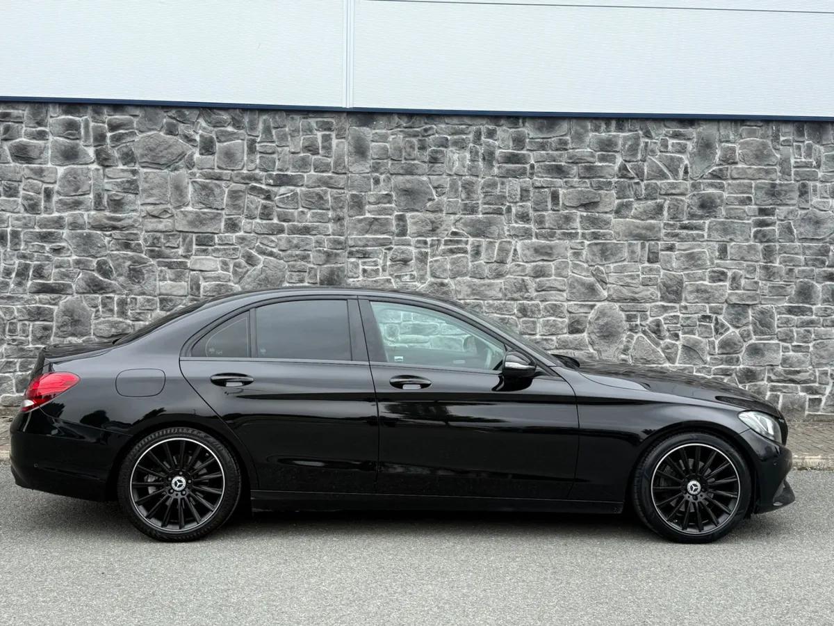 2017 Mercedes Benz C-Class C220D Executive ED Aut - Image 4