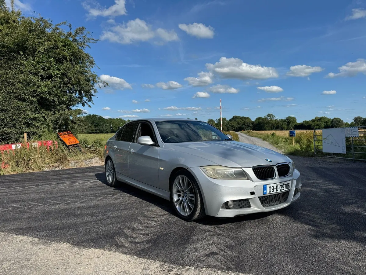 Bmw 320D Msport 2009 - Image 2