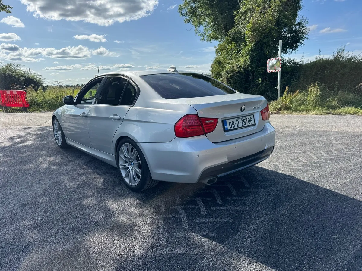 Bmw 320D Msport 2009 - Image 4