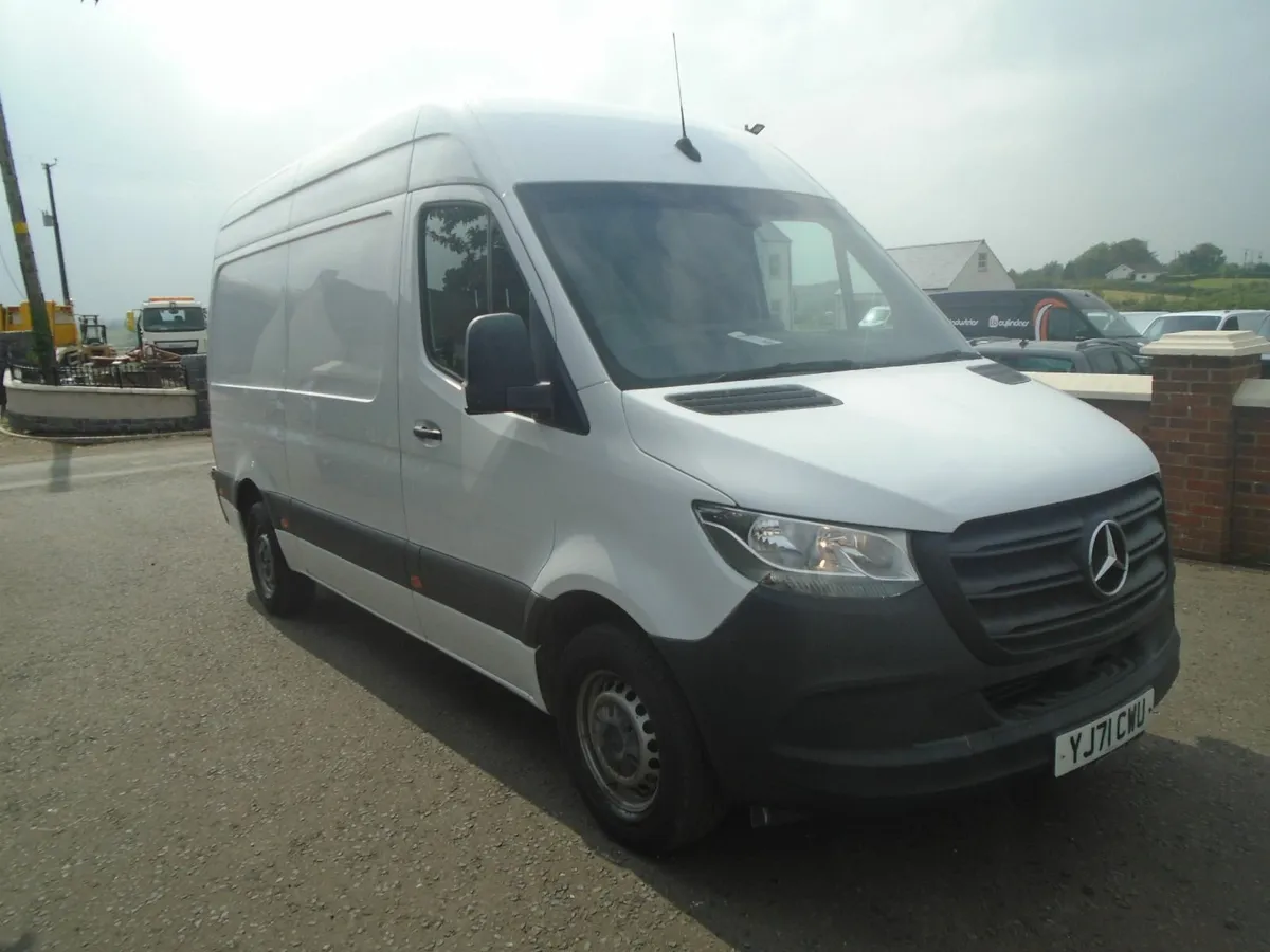 2021 Mercedes-Benz Sprinter 314CDI MWB HR 3.5TON T - Image 1
