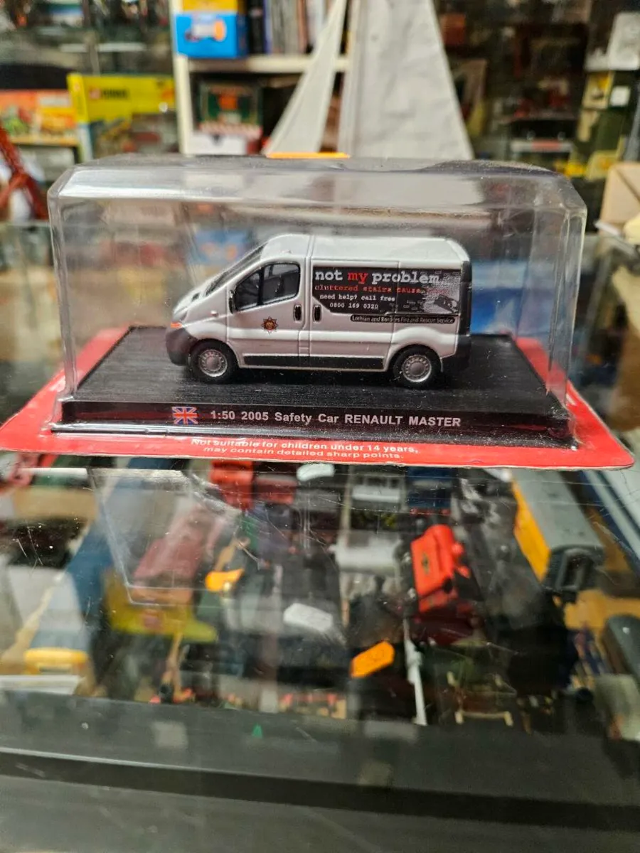 Corgi Del Prado Renault Van 1.50 - Image 1
