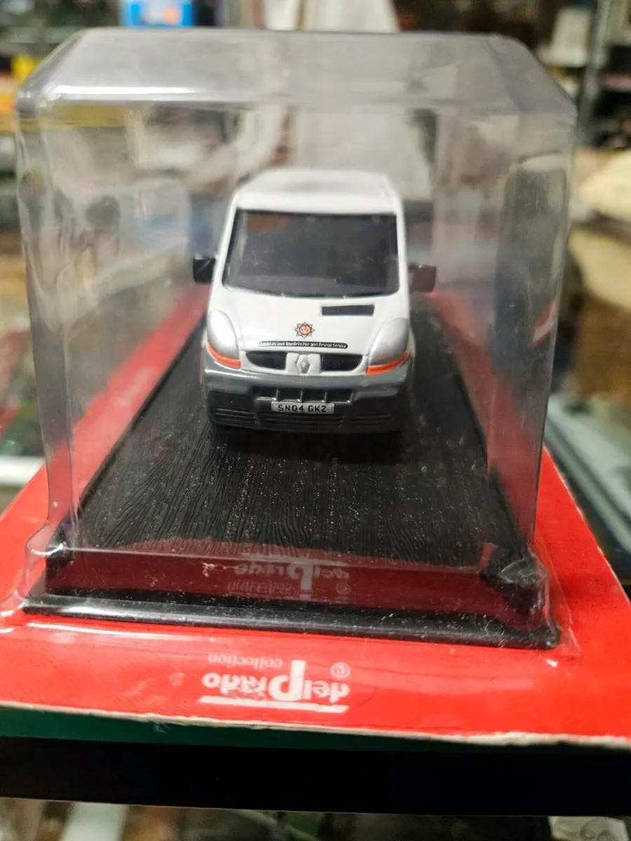 Corgi Del Prado Renault Van 1.50 - Image 3