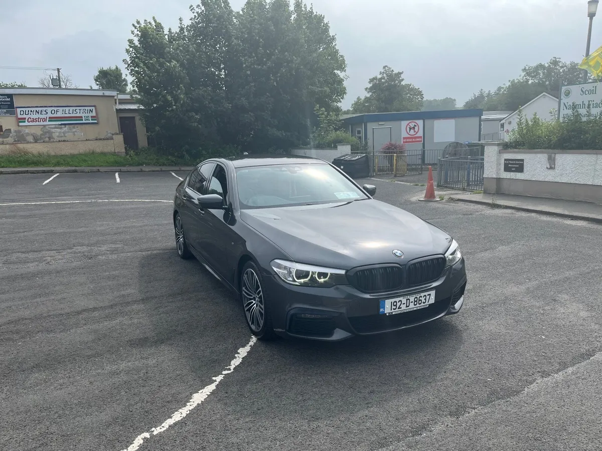 BMW 5-Series 2019 - Image 2