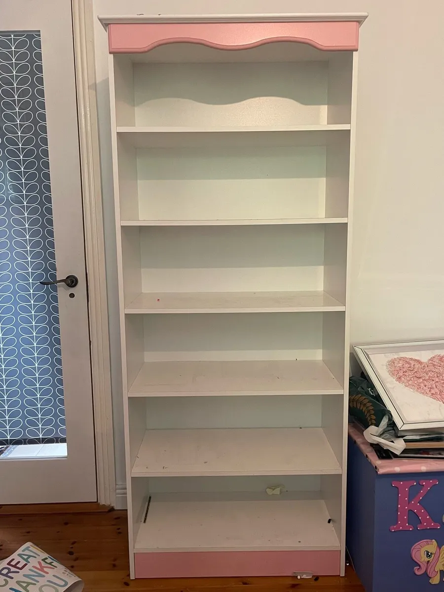 Shelving unit