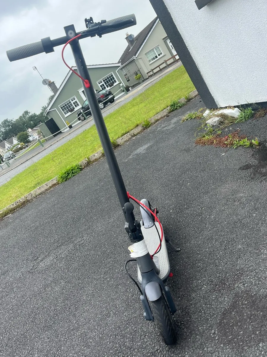 E scooter - Image 2