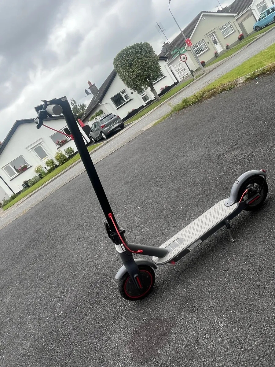 E scooter - Image 3