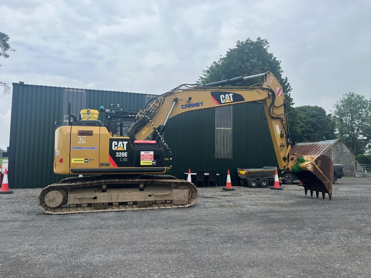 Caterpillar - Image 1