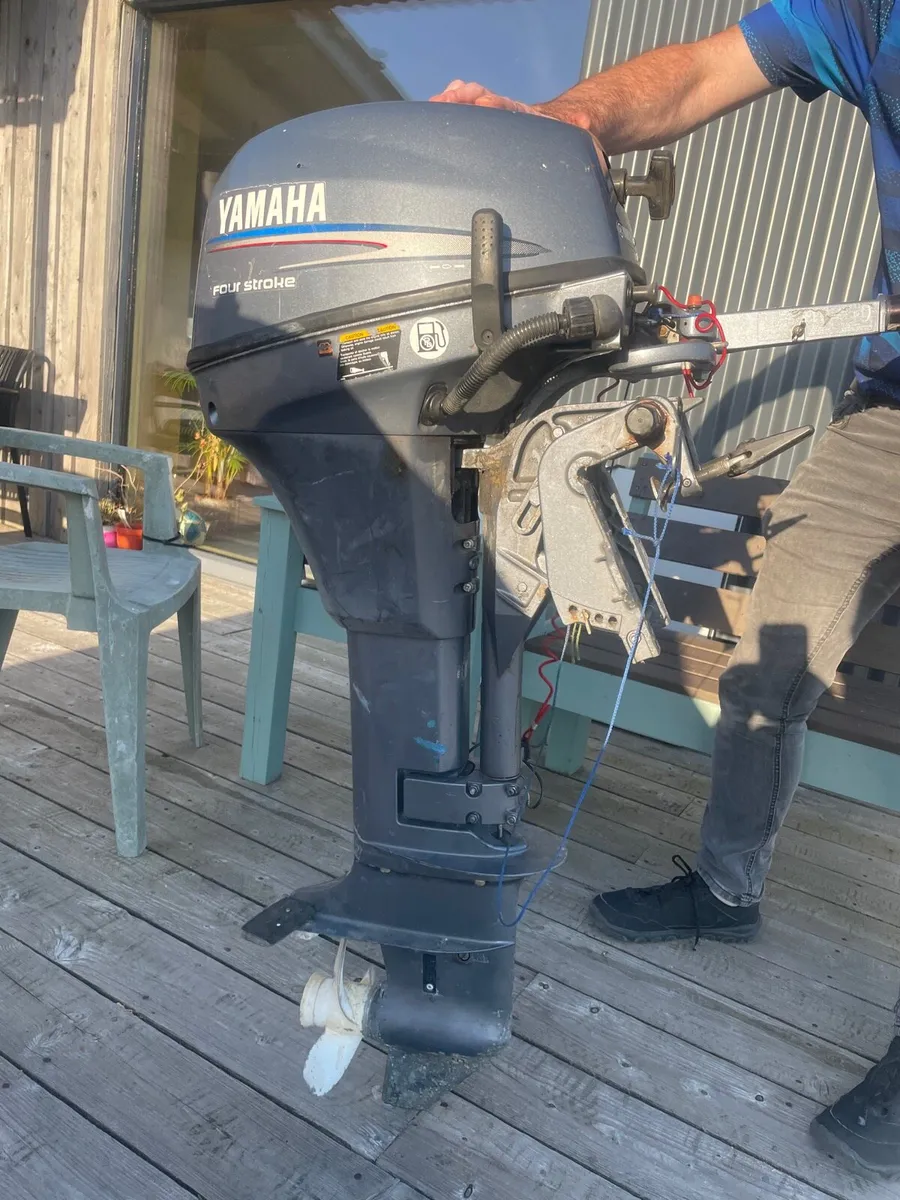 6hp outboard engine - Image 1