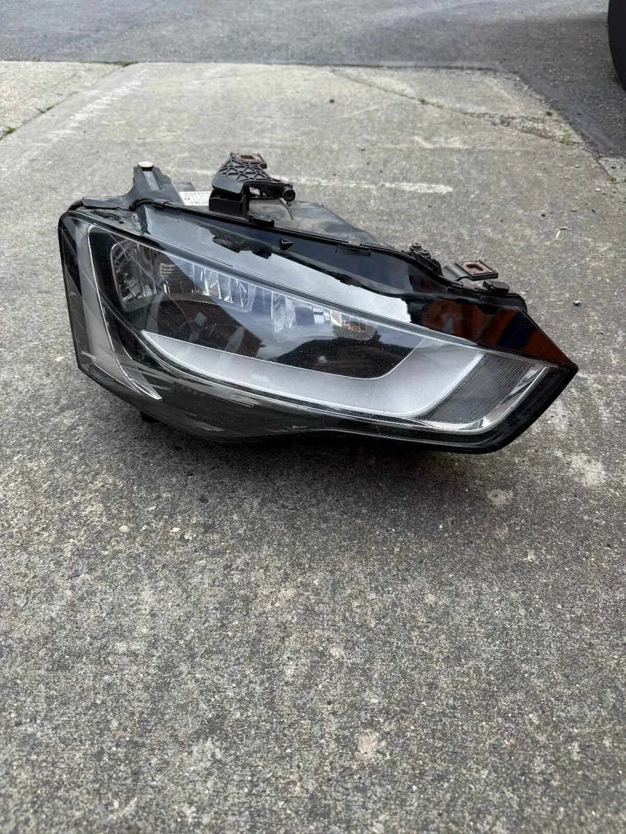 Headlights mixed