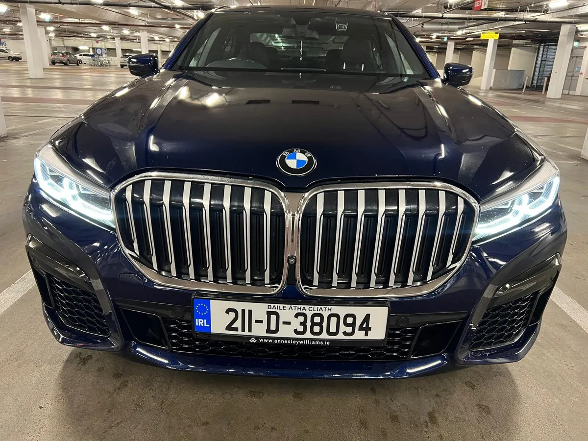 2021 BMW 740d xDrive M Sport - Image 2