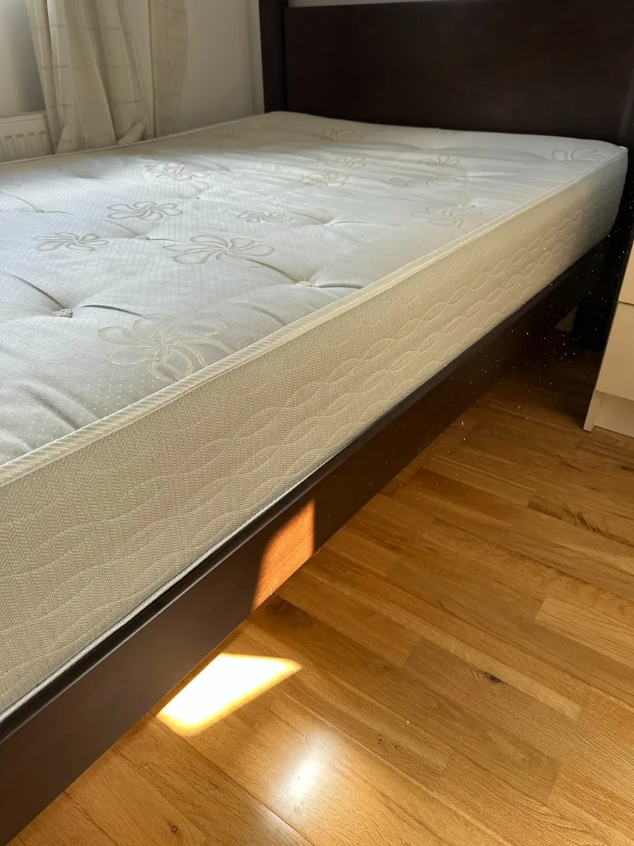 Small Double Mattress 4ft - Image 2