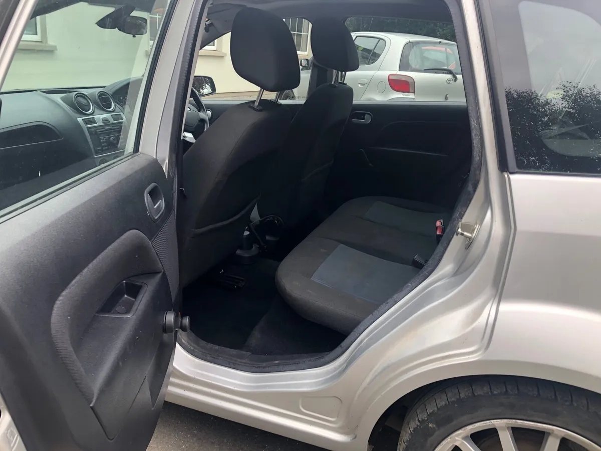 Ford Fiesta 2008 - Image 3