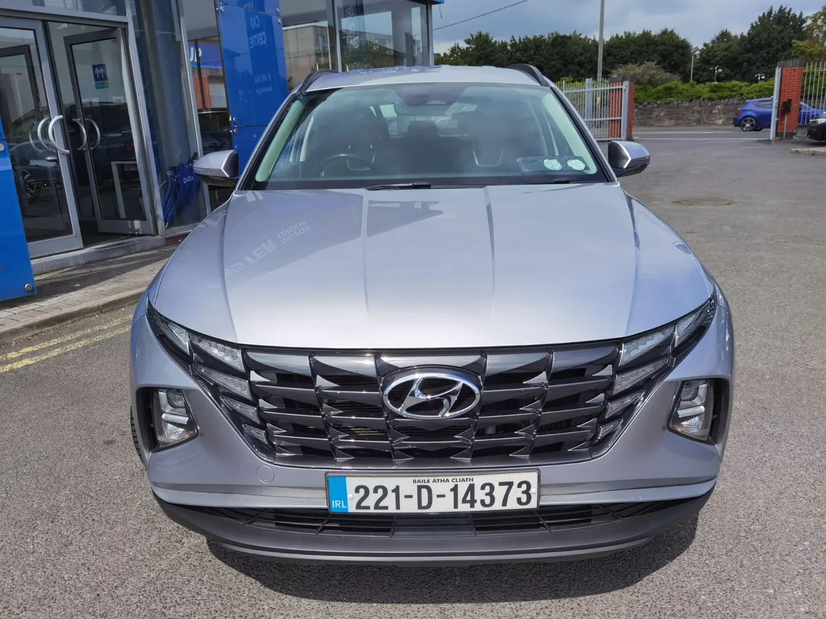 HYUNDAI TUCSON 1.6 EXECUTIVE - Image 2