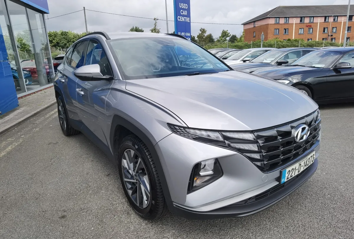 HYUNDAI TUCSON 1.6 EXECUTIVE - Image 3