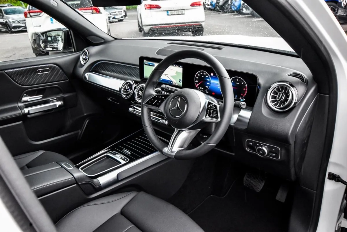 Mercedes-Benz GLB- Class Demo 200d Progressive Ni - Image 4