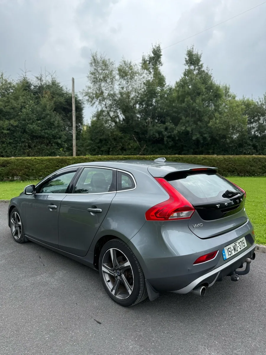 Volvo V40 D2 RDesign - Image 2