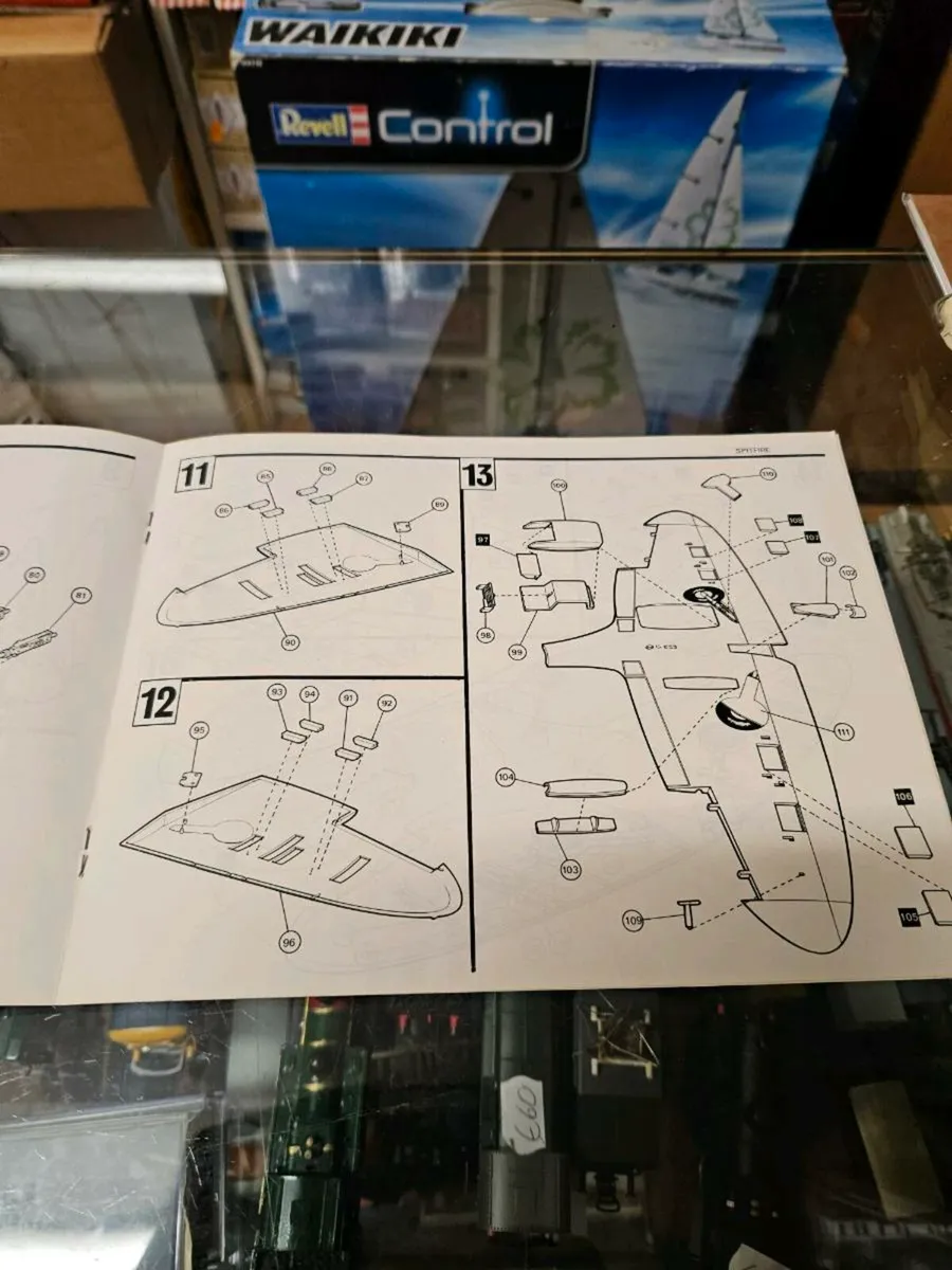 Vintage Airfix Manual for Spitfire 1:24 Kit - Image 4