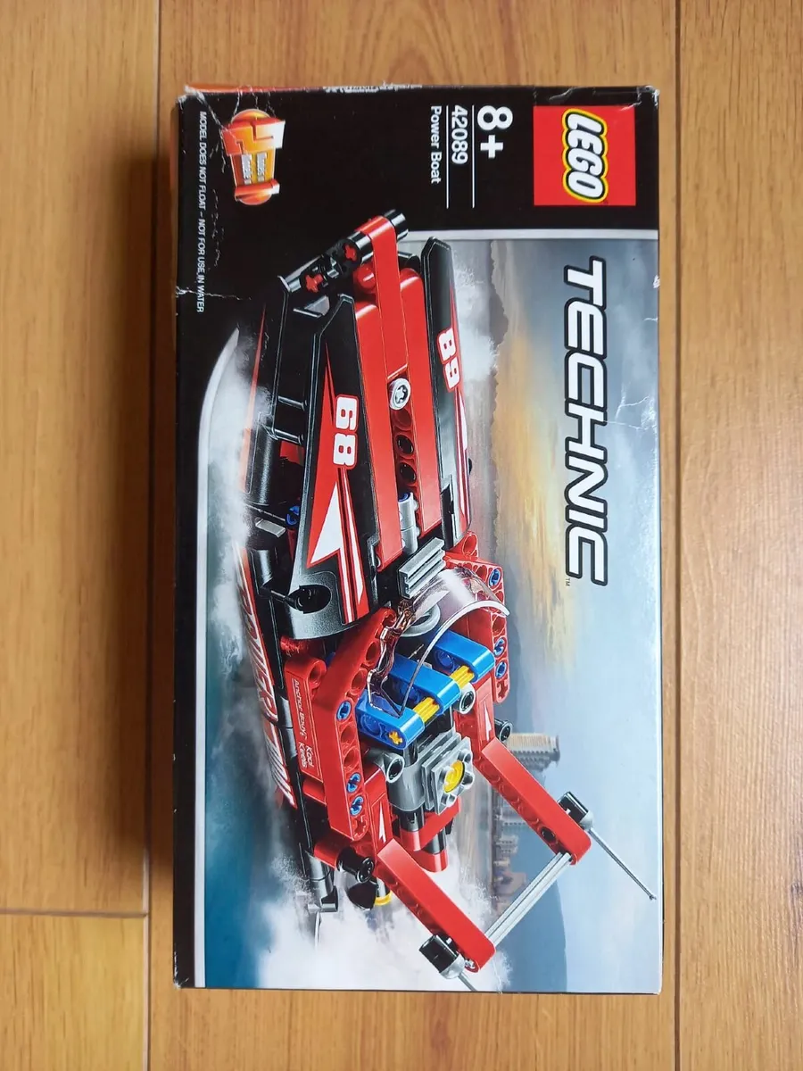 LEGO 42089 Technic Power Boat