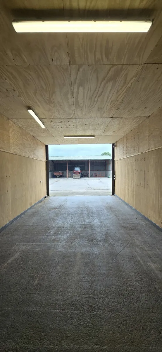 Camper storage - Image 3