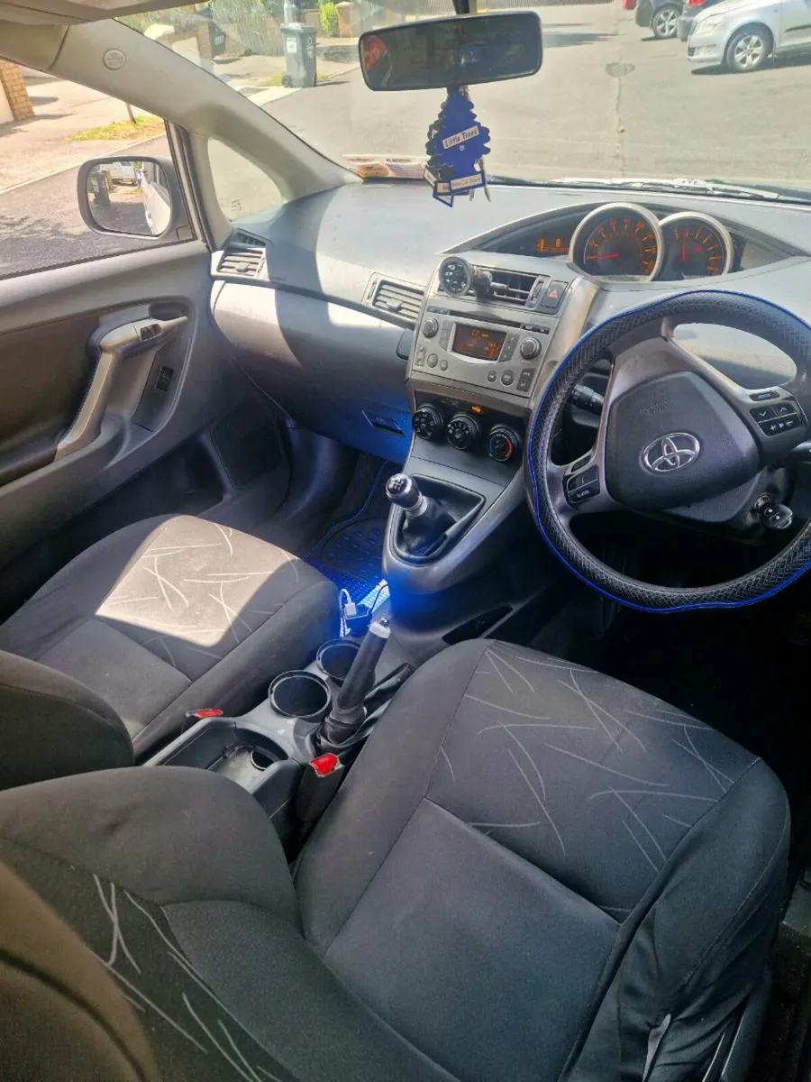 Toyota verso - Image 4