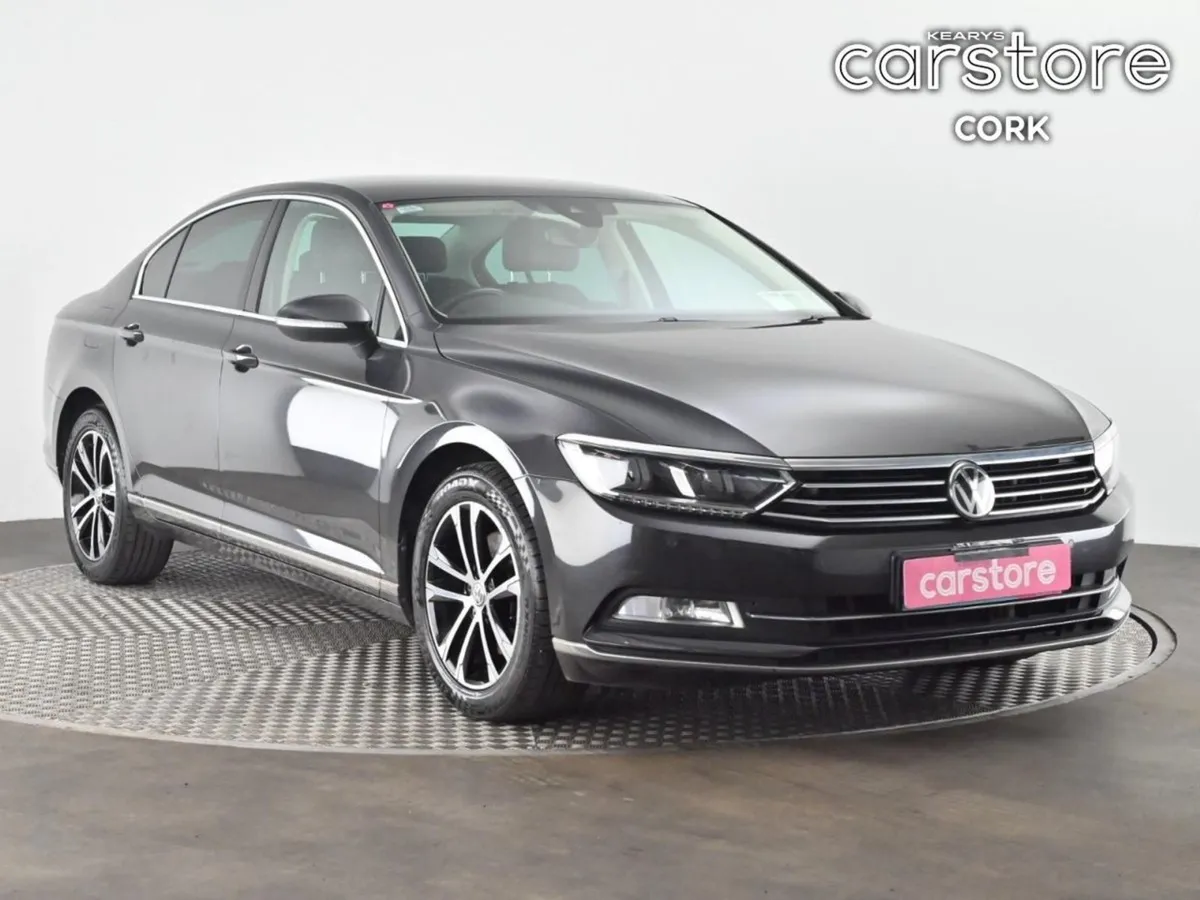 Volkswagen Passat 2.0 TDI 150HP Highline - Image 1