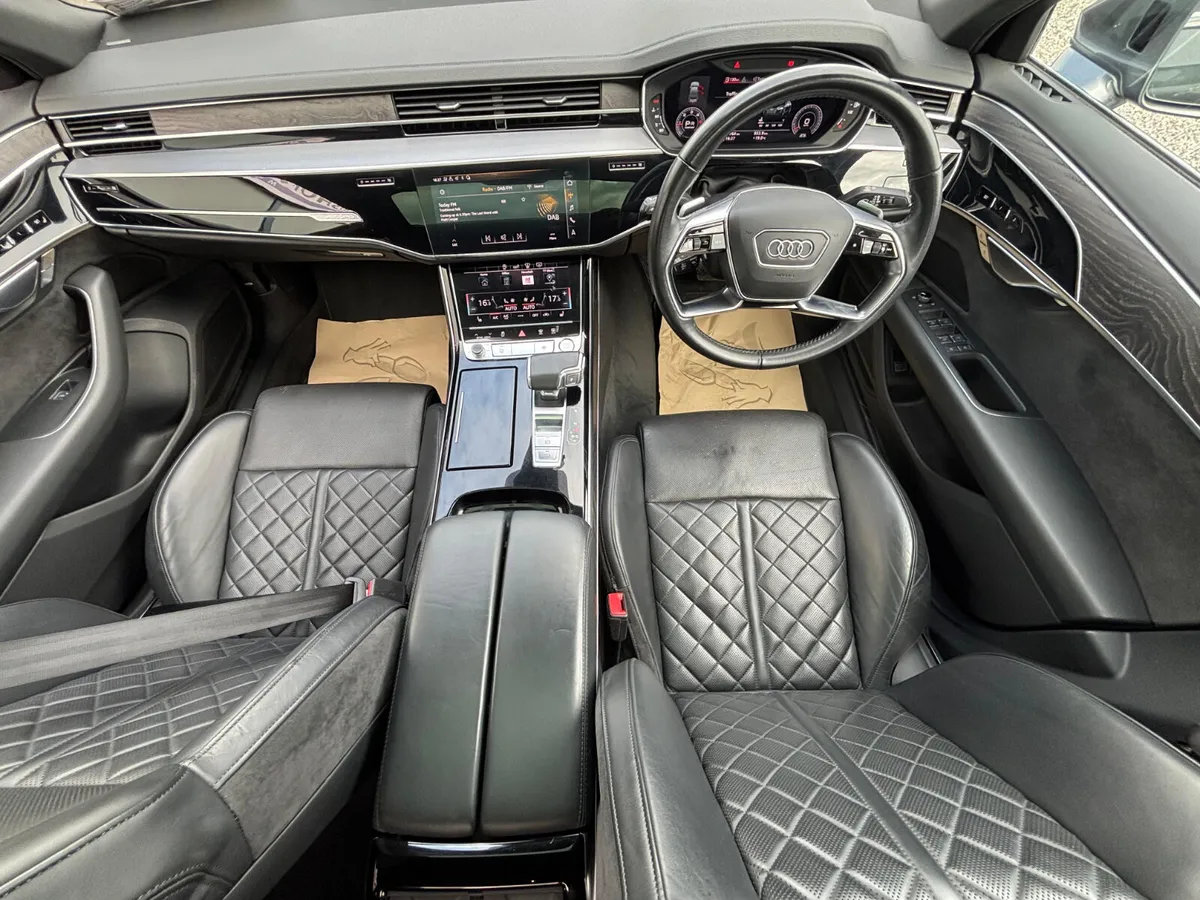 Audi A8 2020 - Image 4