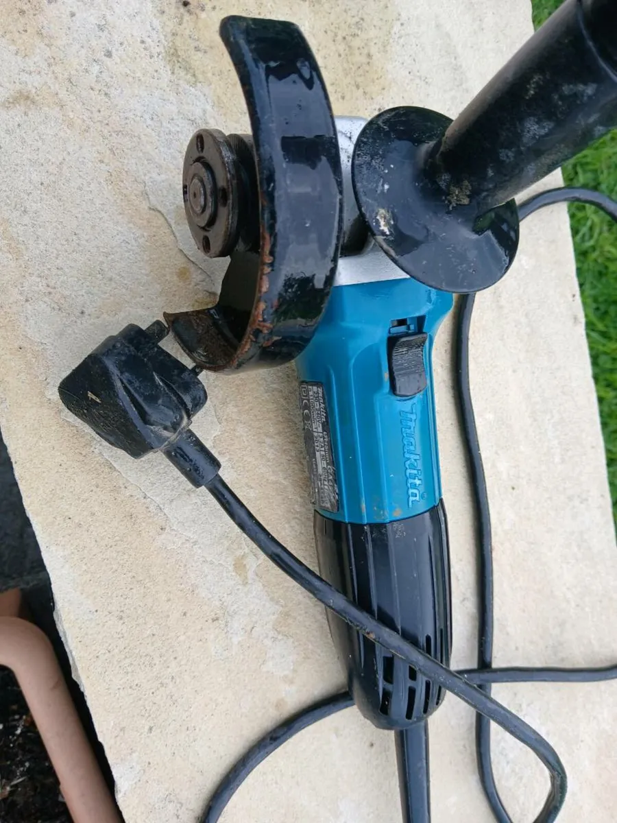 Makita grinder - Image 3