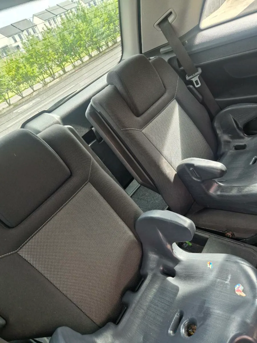 7 seater opel zafira - Image 4
