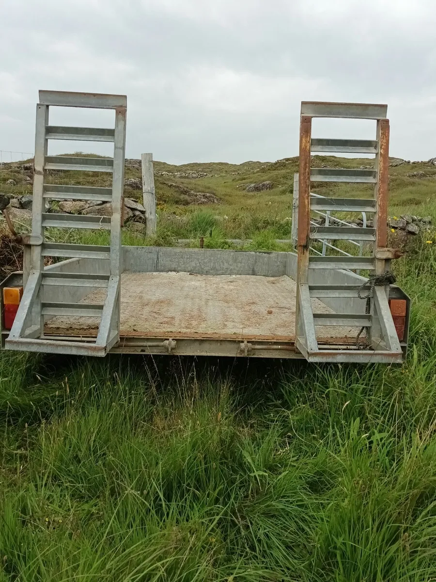 Trailer - Image 4