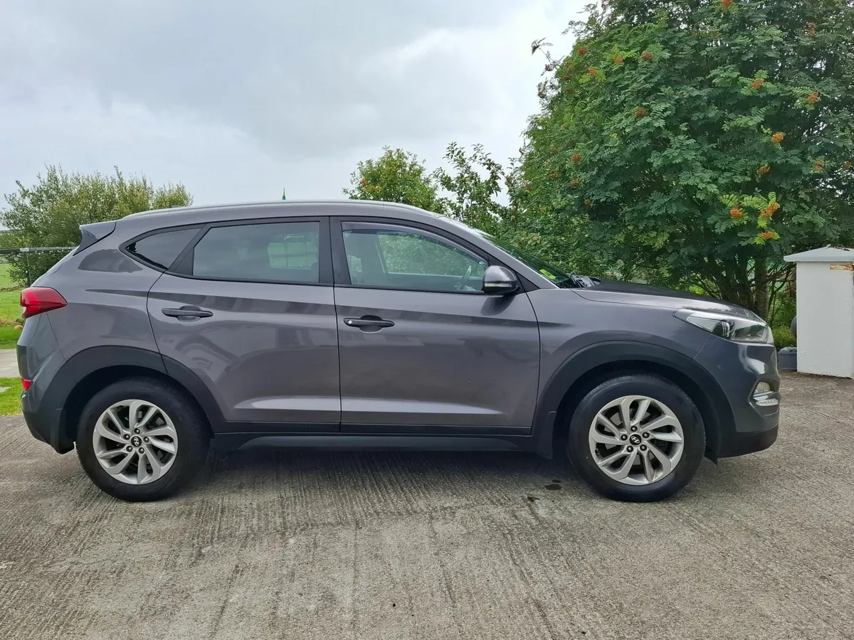 Hyundai Tucson 2016 - Image 2