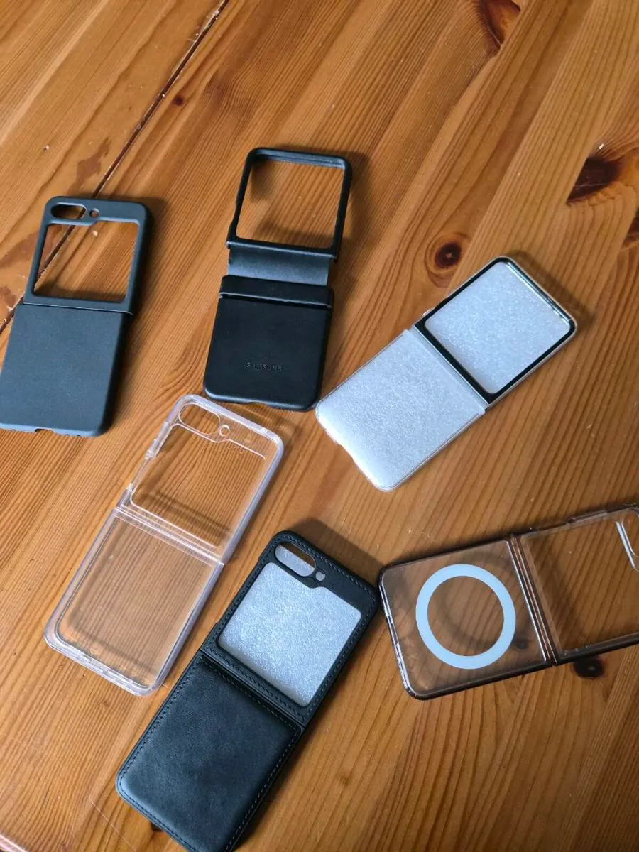 Samsung  Flip 6 Cases