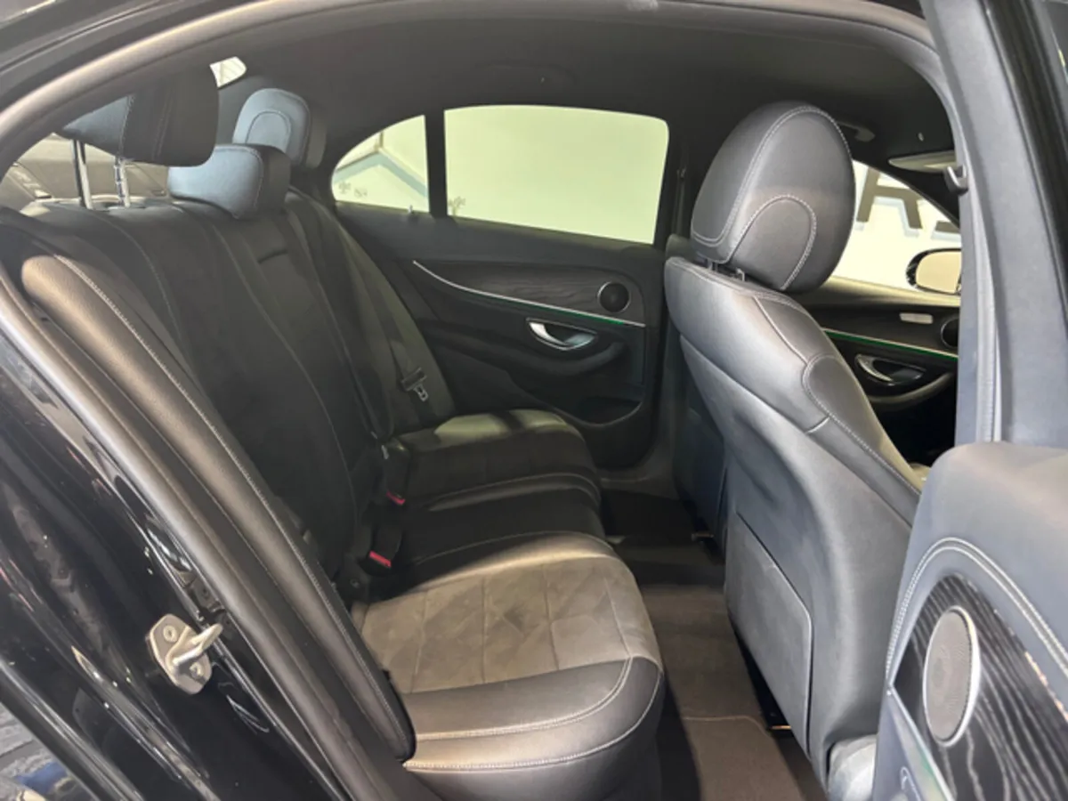 MERCEDES-BENZ E CLASS E220 D AMG LINE 4DR AUTO - Image 4