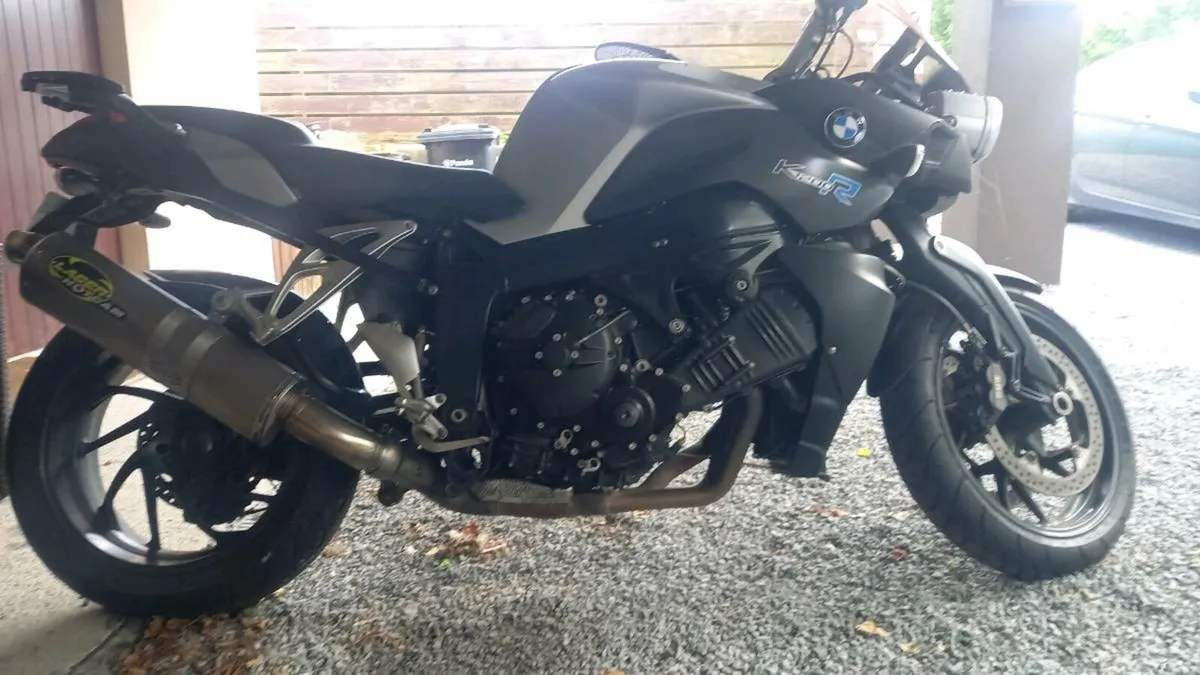 Motorcycle - Image 3