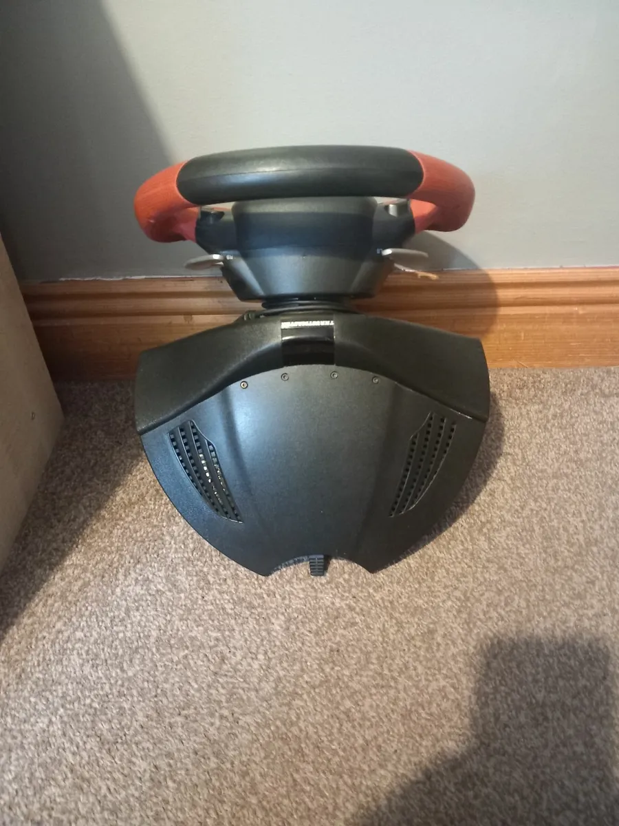 Xbox Steering wheel and pedal - Image 4