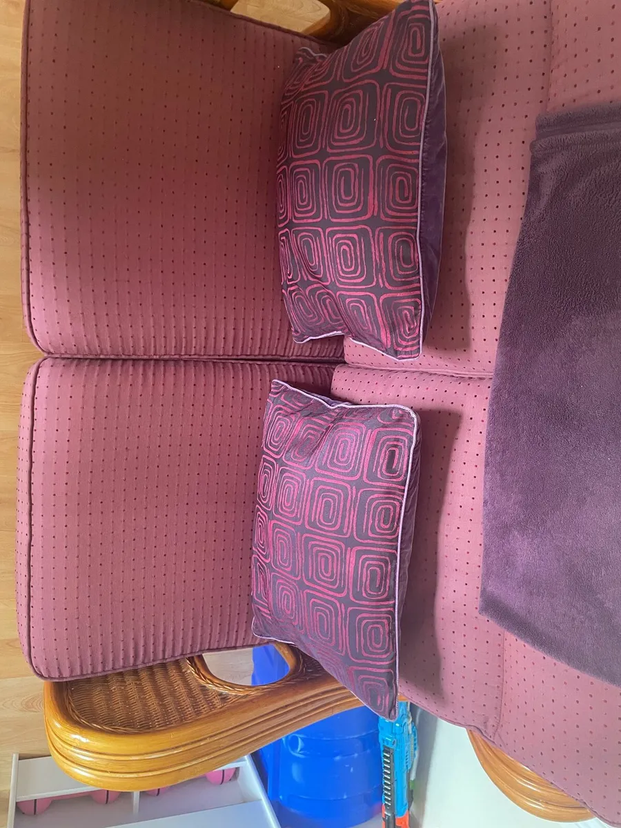 Couch - Image 3