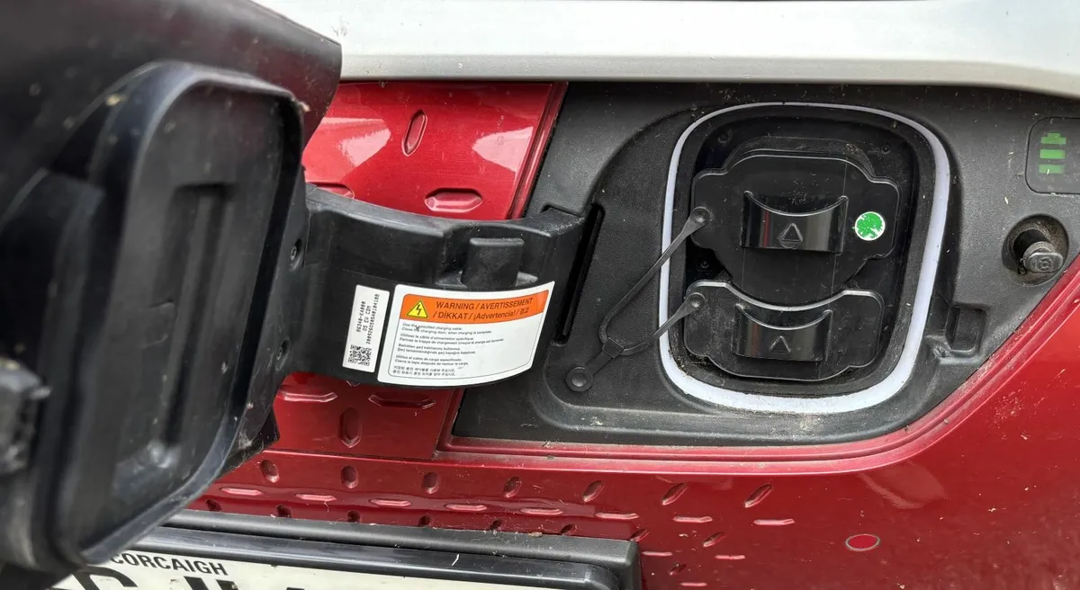 Hyundai KONA EV Premium 64 Kwh 2021 - Image 4