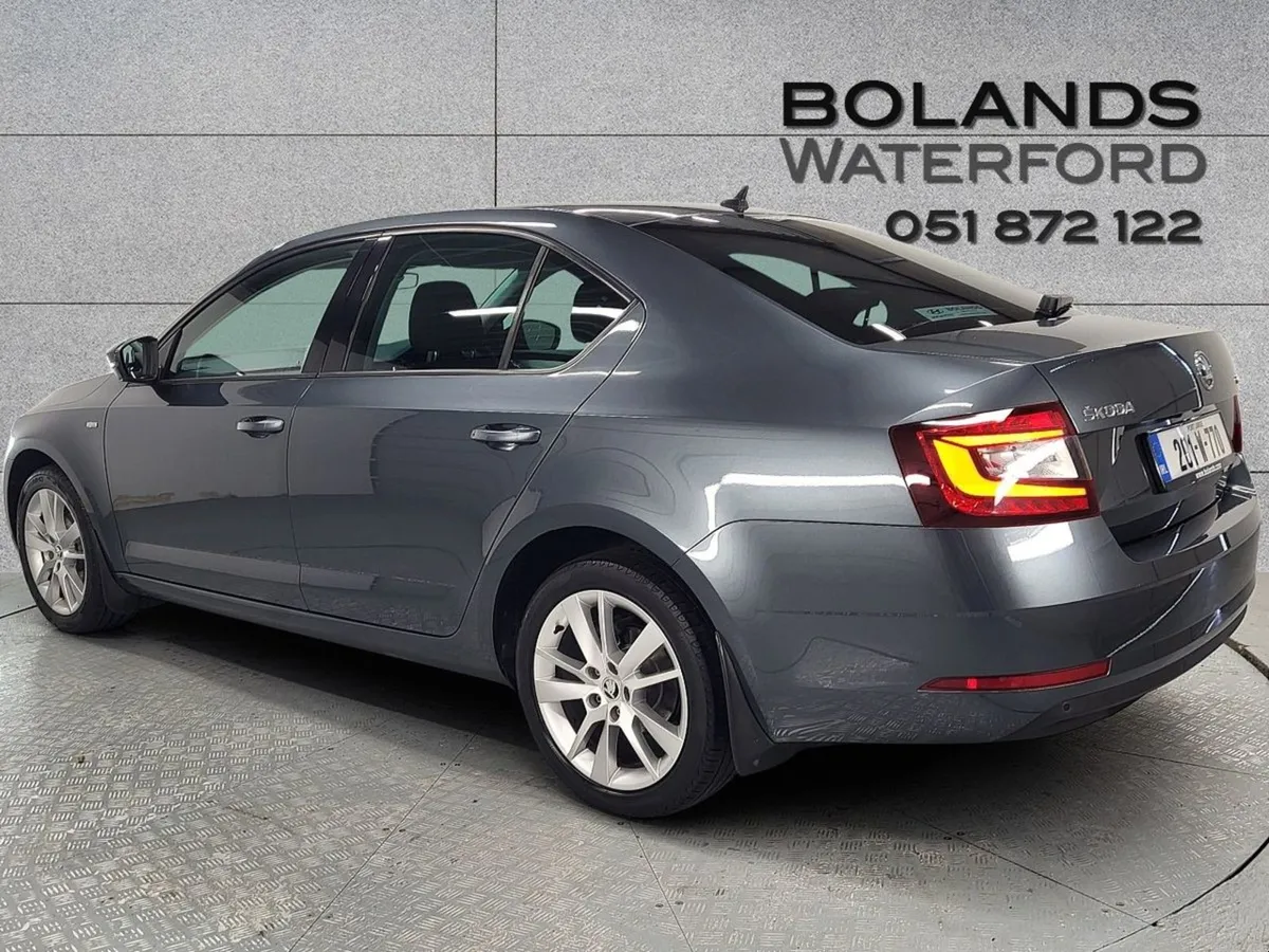 Skoda Octavia Soleil 1.6tdi 115HP - Image 2