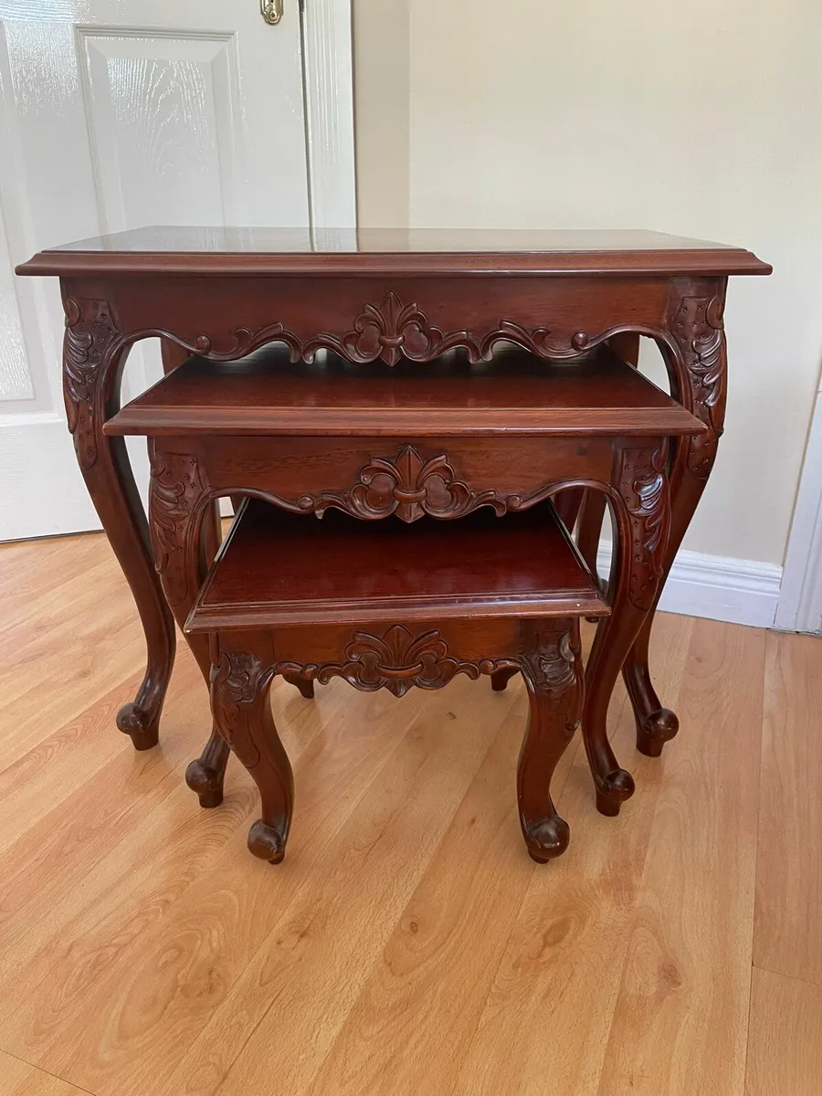 Tables - Image 3